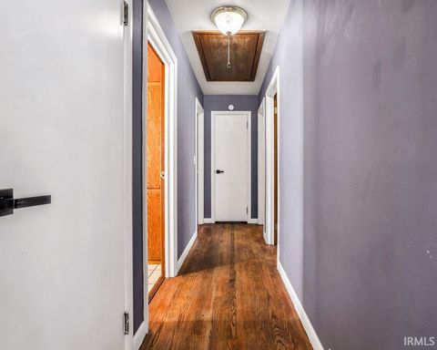 Tiny photo for 937 W 6th Street, Jasper, IN 47546 (MLS # 202618419)