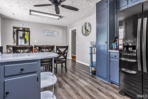 Tiny photo for 937 W 6th Street, Jasper, IN 47546 (MLS # 202618419)