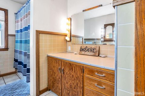 Tiny photo for 937 W 6th Street, Jasper, IN 47546 (MLS # 202618419)