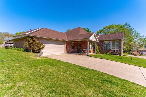 Tiny photo for 8016 Bayberry Drive, Evansville, IN 47711 (MLS # 202612542)