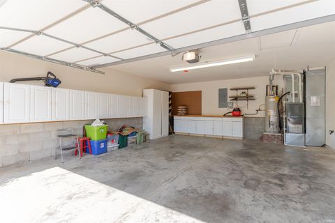 Tiny photo for 8016 Bayberry Drive, Evansville, IN 47711 (MLS # 202612542)