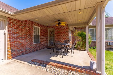 Tiny photo for 8016 Bayberry Drive, Evansville, IN 47711 (MLS # 202612542)