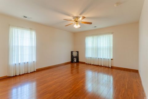 Tiny photo for 8016 Bayberry Drive, Evansville, IN 47711 (MLS # 202612542)