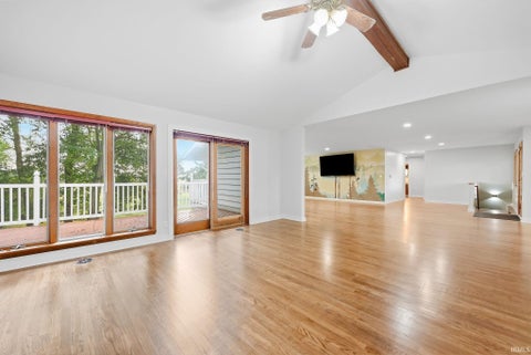 Tiny photo for 5297 W State Road 114 Road, North Manchester, IN 46962 (MLS # 202638901)