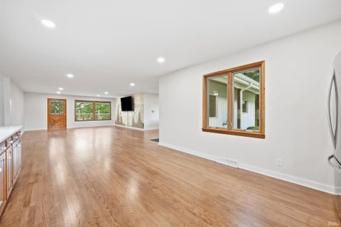 Tiny photo for 5297 W State Road 114 Road, North Manchester, IN 46962 (MLS # 202638901)