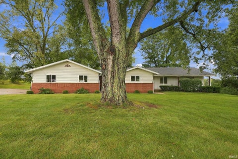 Tiny photo for 5297 W State Road 114 Road, North Manchester, IN 46962 (MLS # 202638901)