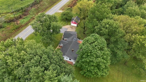 Tiny photo for 5297 W State Road 114 Road, North Manchester, IN 46962 (MLS # 202638901)