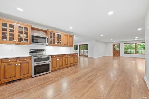 Tiny photo for 5297 W State Road 114 Road, North Manchester, IN 46962 (MLS # 202638901)