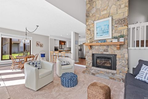 Tiny photo for 5289 S Gingrich Court, Monticello, IN 47960 (MLS # 202612861)