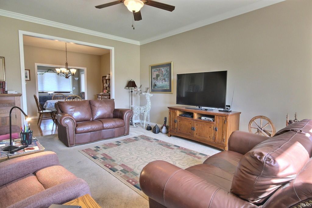 Photo of 9509 Courtyard Cove, Fort Wayne, IN 46825 (MLS # 202611937)