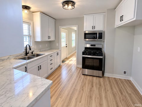 Tiny photo for 418 N State Street, Mishawaka, IN 46544 (MLS # 202636029)