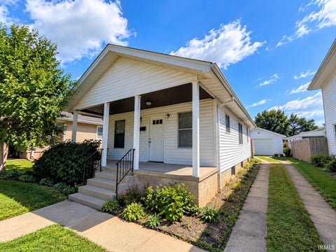 Tiny photo for 418 N State Street, Mishawaka, IN 46544 (MLS # 202636029)