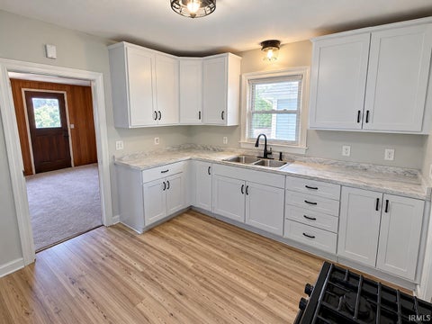 Tiny photo for 418 N State Street, Mishawaka, IN 46544 (MLS # 202636029)