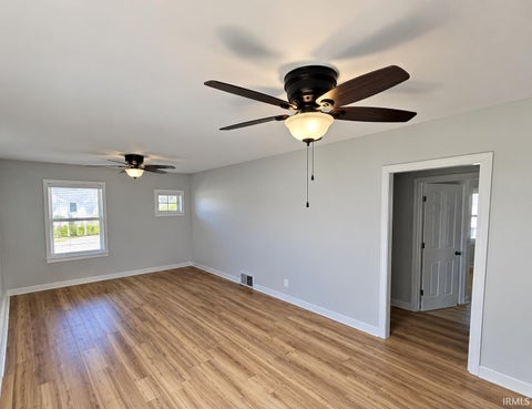 Tiny photo for 418 N State Street, Mishawaka, IN 46544 (MLS # 202636029)