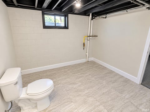 Tiny photo for 418 N State Street, Mishawaka, IN 46544 (MLS # 202636029)