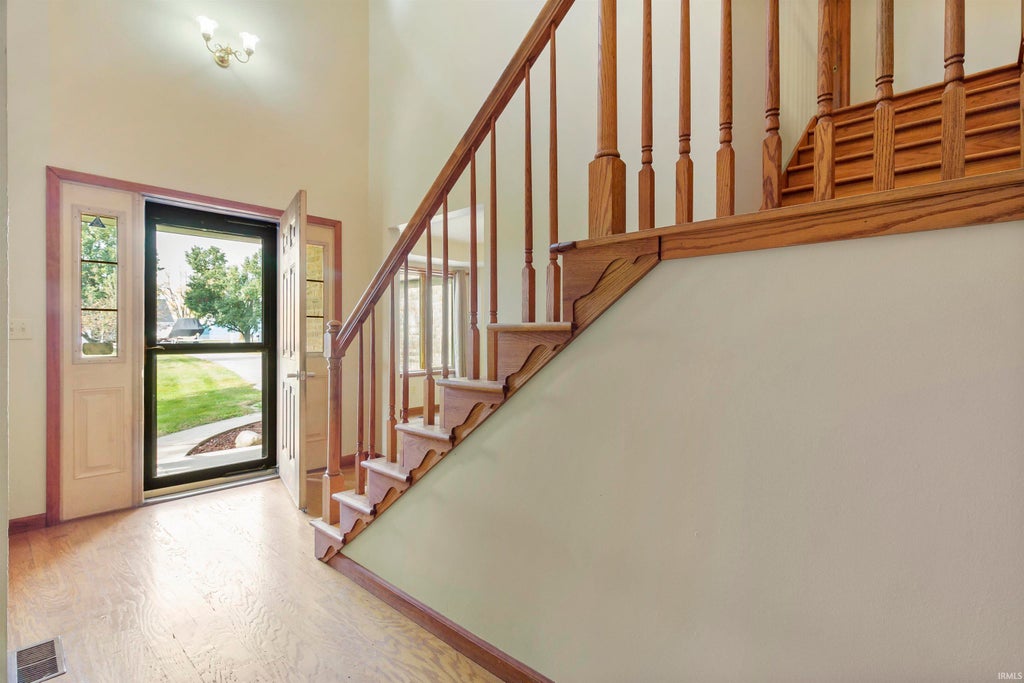 Photo of 6123 S Harmon Street, Marion, IN 46953 (MLS # 202644533)