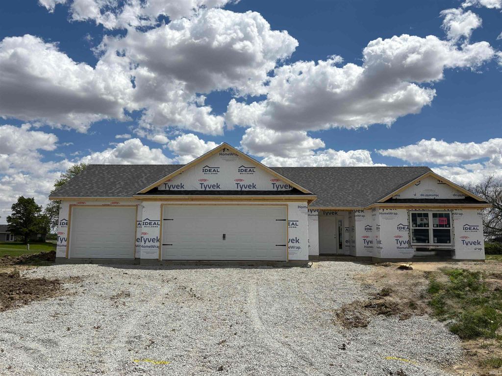 Photo of 1060 Farmington Drive, Bluffton, IN 46714 (MLS # 202617681)