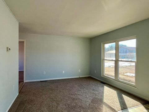 Tiny photo for 1149 Rosewood Drive, Peru, IN 46970 (MLS # 202604459)