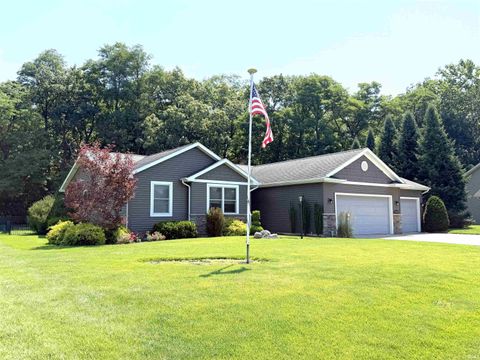 Photo for 53560 Baltimore Oriole Drive
