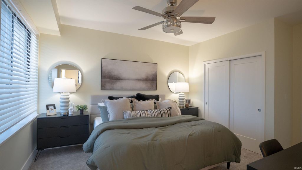 Photo of 116 W Mishawaka Avenue #401, Mishawaka, IN 46545 (MLS # 202609441)