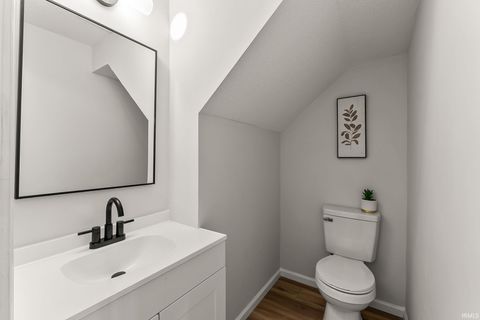 Tiny photo for 4121 Moorfield Lane, Fort Wayne, IN 46816 (MLS # 202611922)