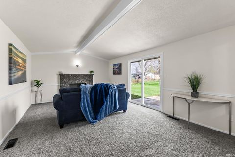 Tiny photo for 4121 Moorfield Lane, Fort Wayne, IN 46816 (MLS # 202611922)