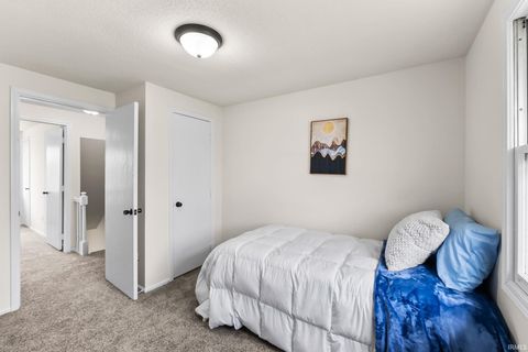 Tiny photo for 4121 Moorfield Lane, Fort Wayne, IN 46816 (MLS # 202611922)