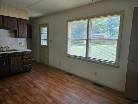 Tiny photo for 109 Princeton Lane, Logansport, IN 46947 (MLS # 202627949)