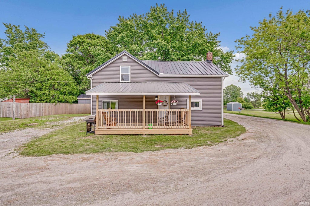 Photo of 5982 County Road 7, Garrett, IN 46738 (MLS # 202621211)