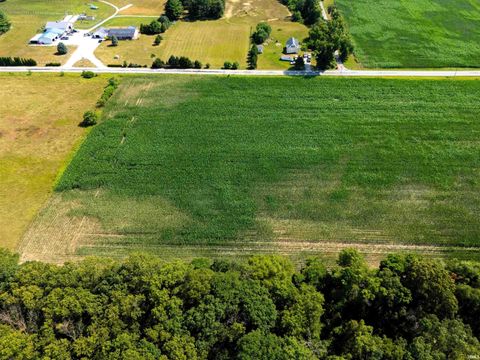 Tiny photo for 400 N US Highway 421, Medaryville, IN 47957 (MLS # 202603089)