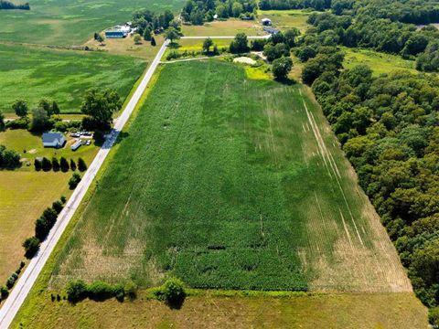 Tiny photo for 400 N US Highway 421, Medaryville, IN 47957 (MLS # 202603089)