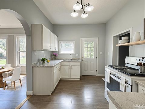 Tiny photo for 1515 N INDIANA Avenue, Kokomo, IN 46901 (MLS # 202532493)