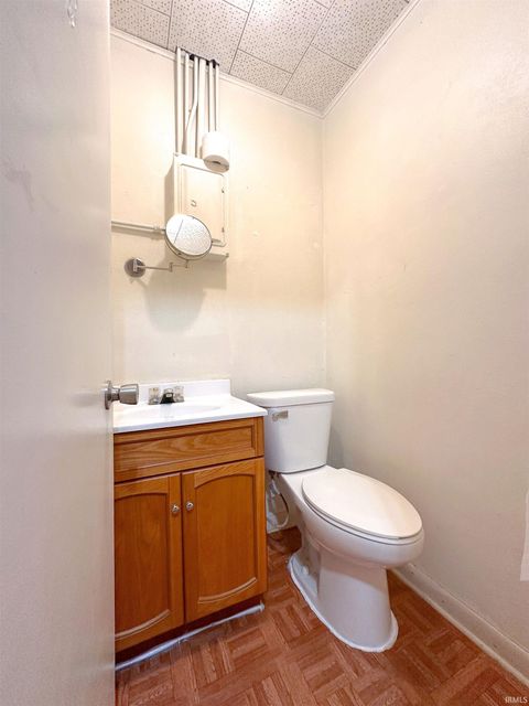 Tiny photo for 841 S MAIN Street, Kokomo, IN 46902 (MLS # 202612900)