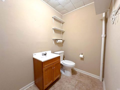 Tiny photo for 841 S MAIN Street, Kokomo, IN 46902 (MLS # 202612900)