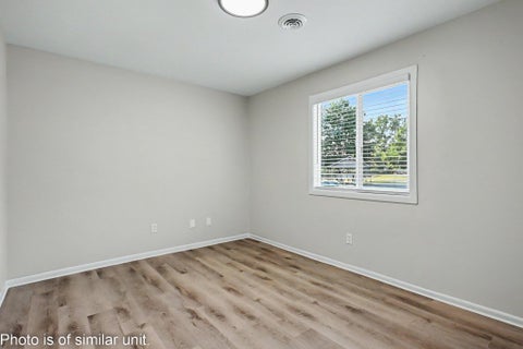 Tiny photo for 1801 Irish Way #1873 WAY, South Bend, IN 46637 (MLS # 202637868)