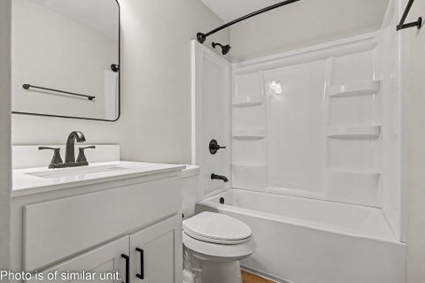 Tiny photo for 1801 Irish Way #1873 WAY, South Bend, IN 46637 (MLS # 202637868)
