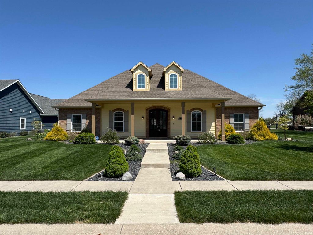 Photo of 5578 Mackinaw Way, Kokomo, IN 46902 (MLS # 202614152)