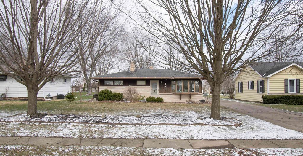 Photo of 220 N Baum Street, Avilla, IN 46710 (MLS # 202608883)