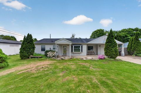 Tiny photo for 52425 Filbert Road, Granger, IN 46530 (MLS # 202618740)
