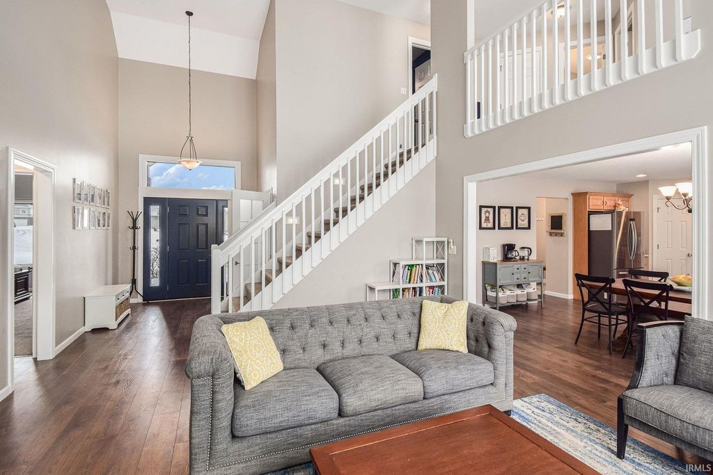 Photo of 2152 Heather Court, Warsaw, IN 46580 (MLS # 202603356)