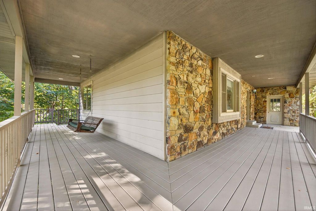 Photo of 2542 S Spicewood Lane, Bloomington, IN 47401 (MLS # 202603894)