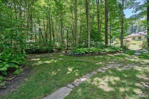 Tiny photo for 3304 OAKVIEW Court, Kokomo, IN 46902 (MLS # 202627321)