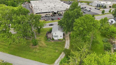 Tiny photo for 3011 Getz Rd RD, Fort Wayne, IN 46804 (MLS # 202630114)