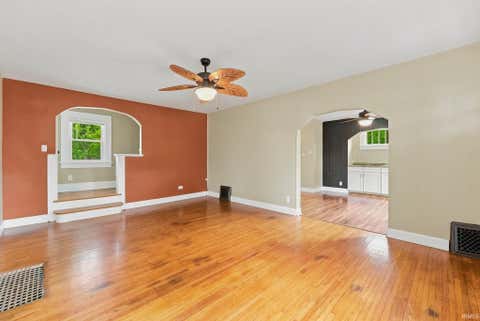 Tiny photo for 3011 Getz Rd RD, Fort Wayne, IN 46804 (MLS # 202630114)