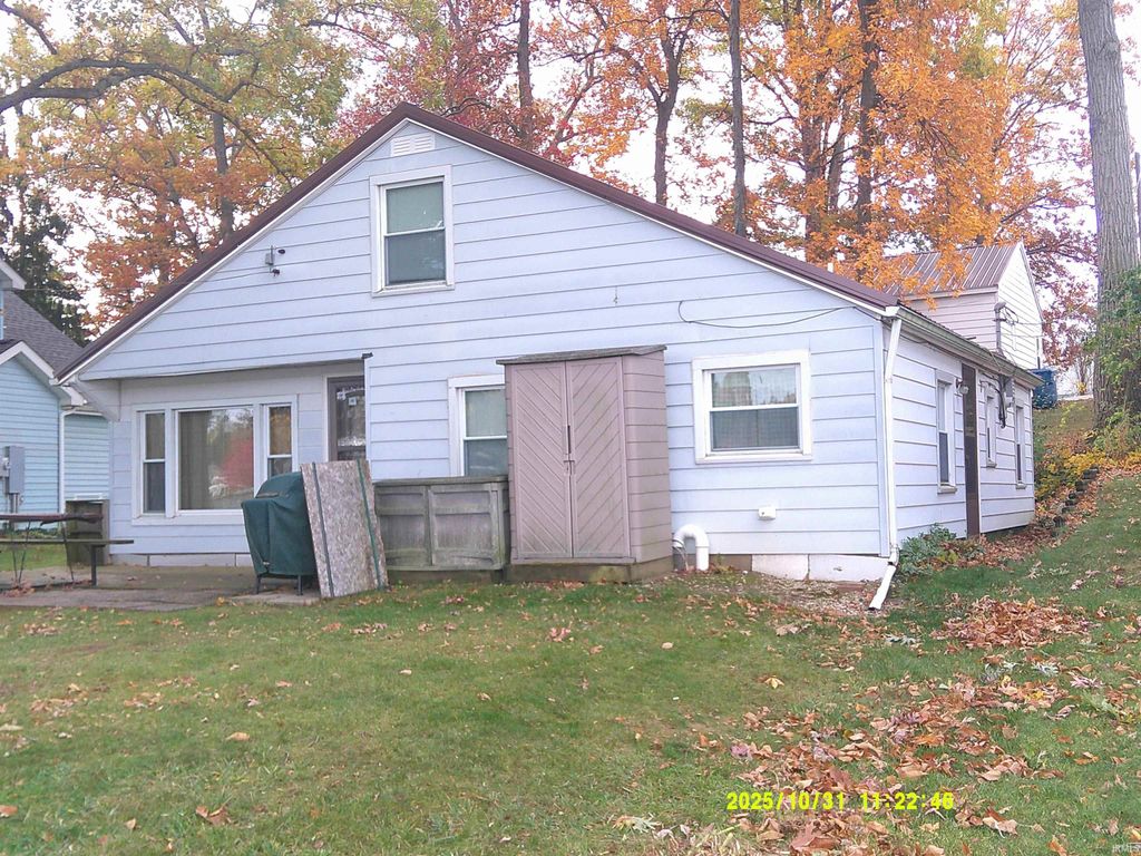 Photo of 80 Ln 207 Hamilton Lk Lk, Hamilton, IN 46742 (MLS # 202544359)