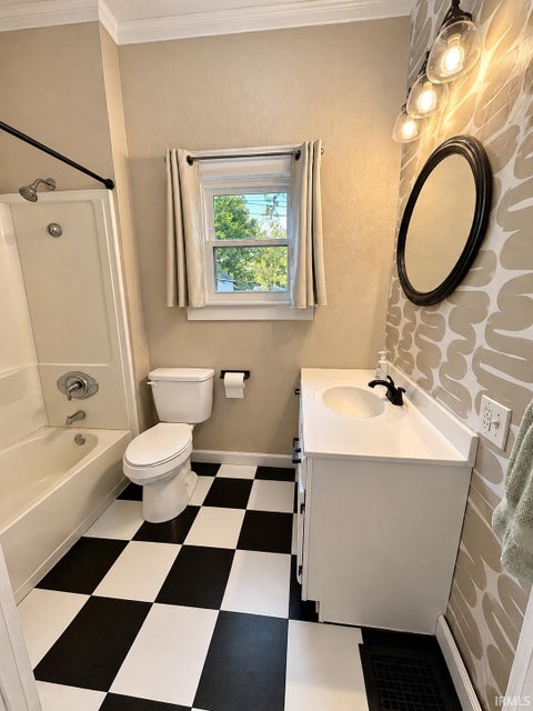 Tiny photo for 190 W North Street, Russiaville, IN 46979 (MLS # 202644414)