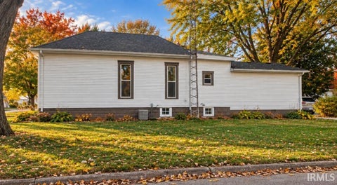 Tiny photo for 190 W North Street, Russiaville, IN 46979 (MLS # 202644414)