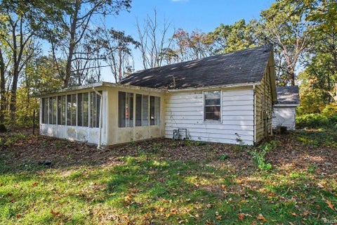 Tiny photo for 53853 County Road 7, Elkhart, IN 46514 (MLS # 202643727)