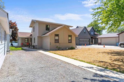 Tiny photo for 2400 E Schram Avenue, Columbia City, IN 46725 (MLS # 202618644)
