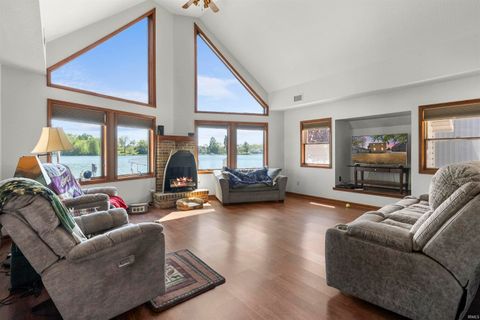 Tiny photo for 2400 E Schram Avenue, Columbia City, IN 46725 (MLS # 202618644)